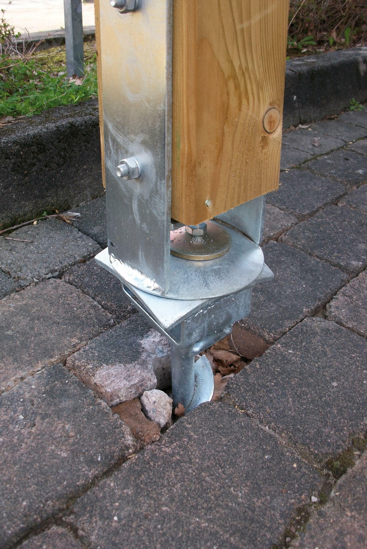 Ohne Beton Fundament des Holzcarport