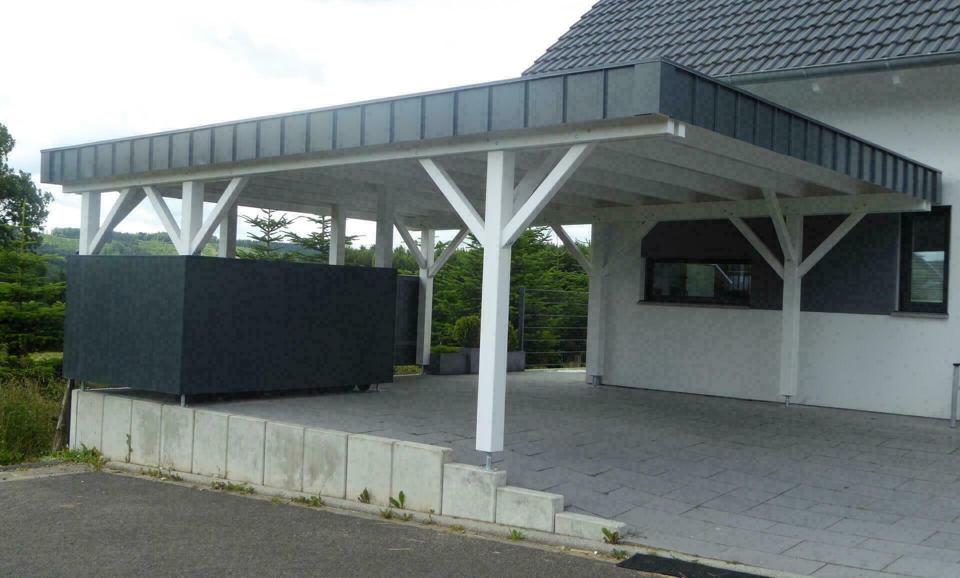 Singapur Doppelcarport, lange Ausführung mit Abstellraum, weiß, mit Attika-Blende